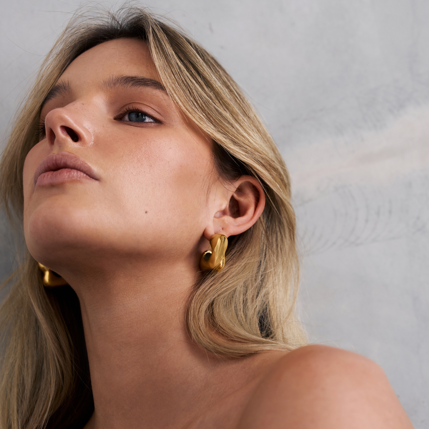 Bold Bubble Earring Gold