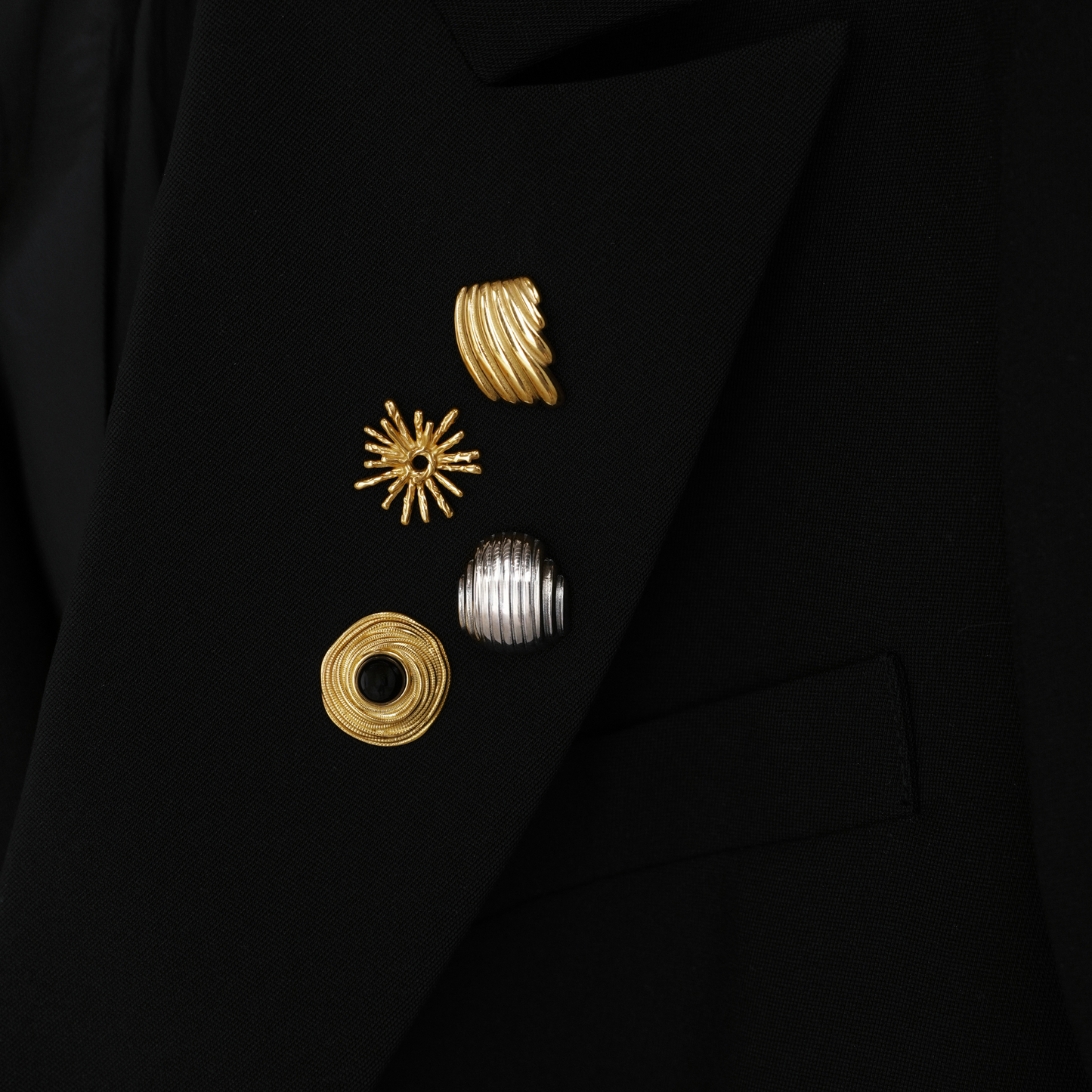 Black Agate Studs Gold