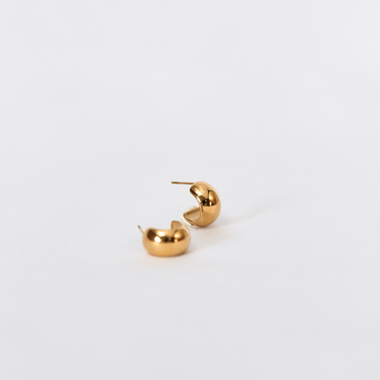 Super Cute Hoop Gold